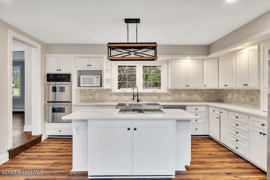 Photo of 4 Pine Drive South