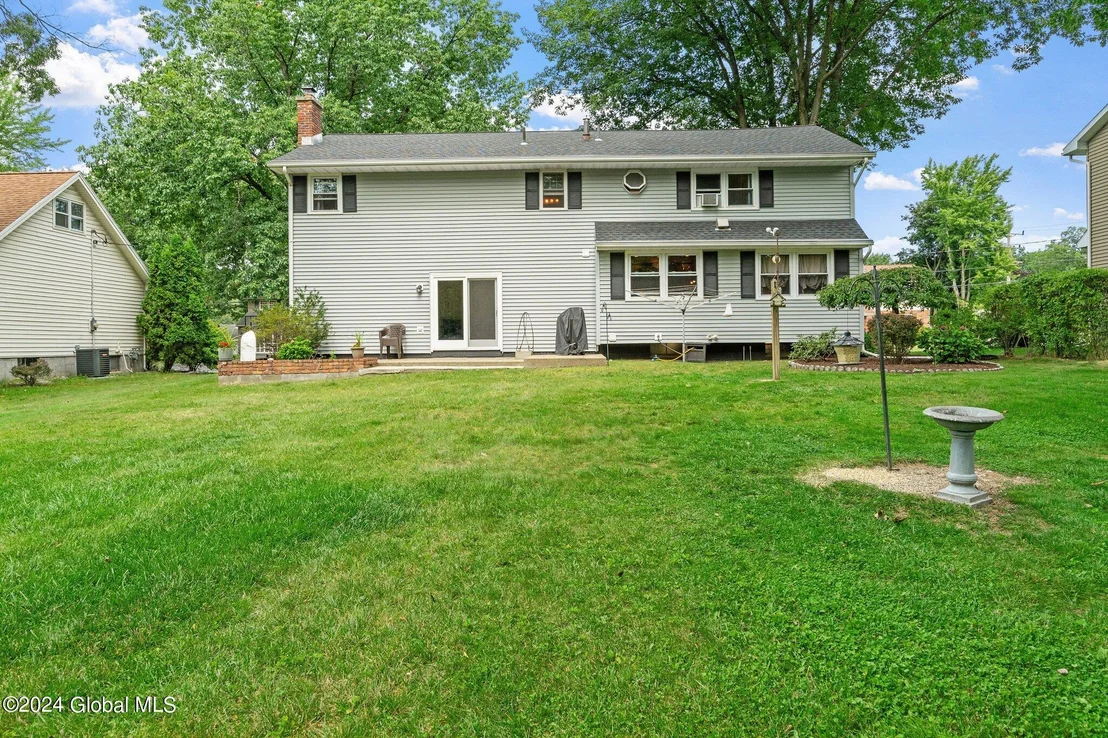 Photo of 136 Fabian Drive