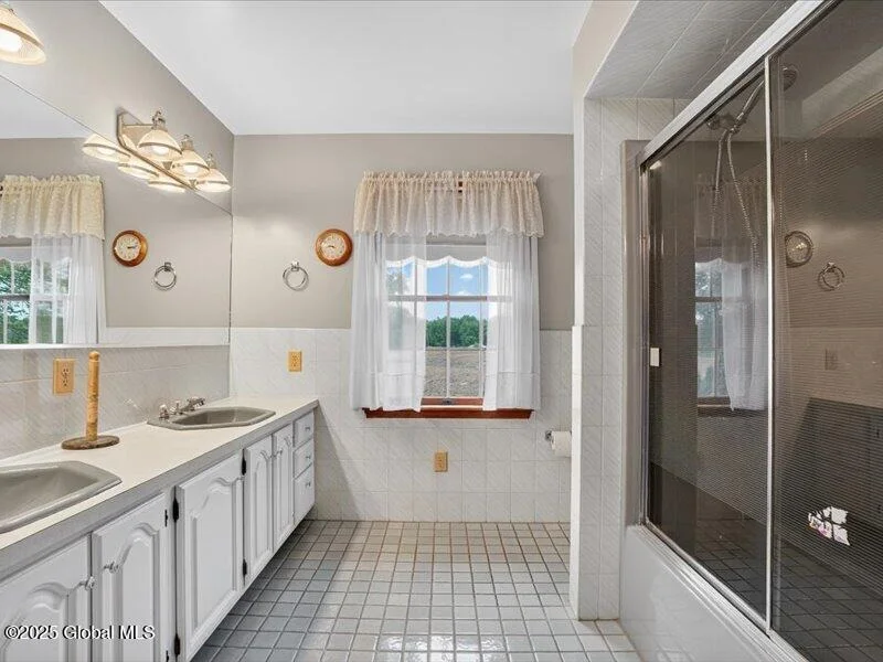 Photo of 3077 New Williamsburg Drive