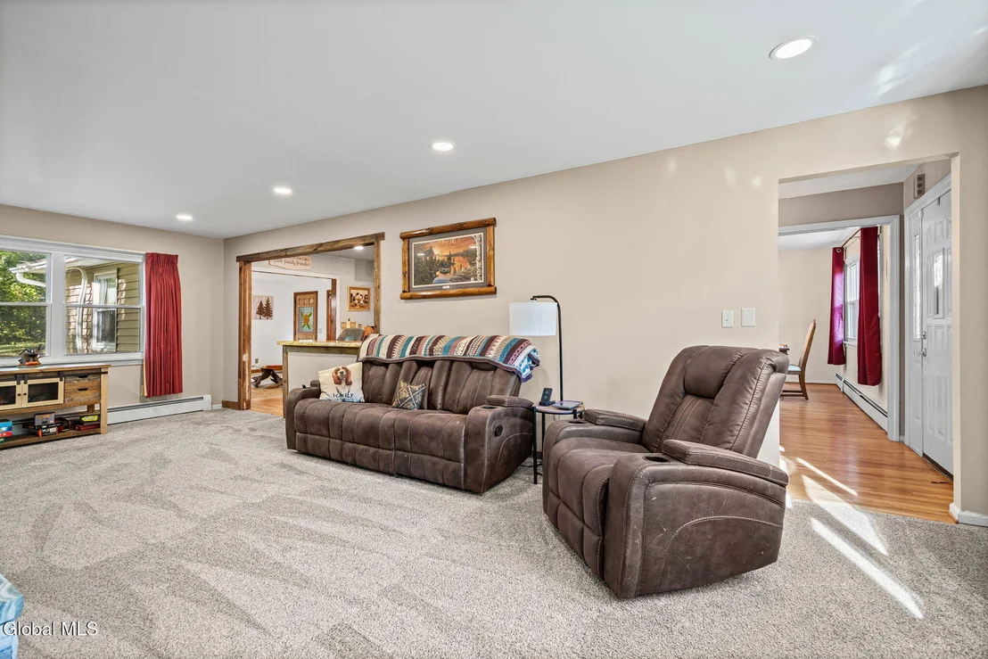 Photo of 25 Nottingham Drive