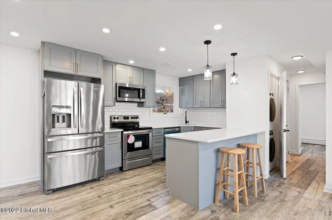 Photo of 895 Obrien Avenue