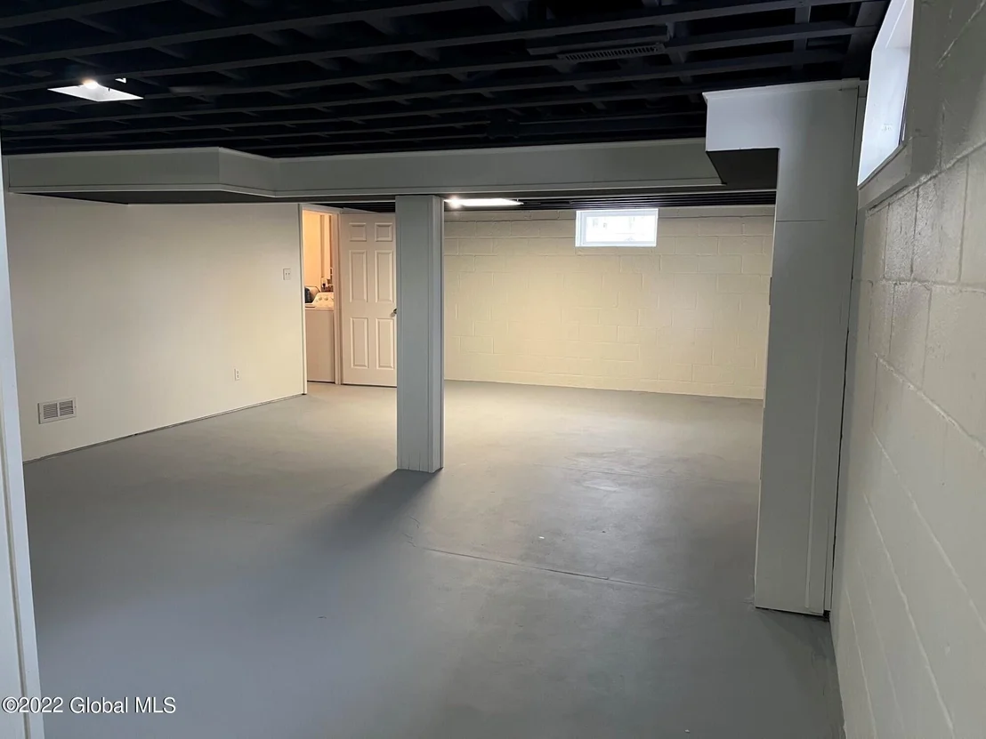 Photo of 1393 Kingston Ave