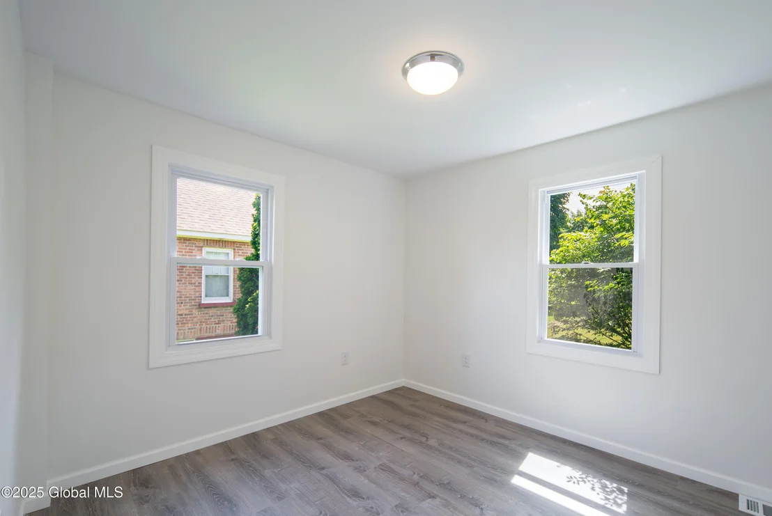 Photo of 135 Freemans Bridge Road