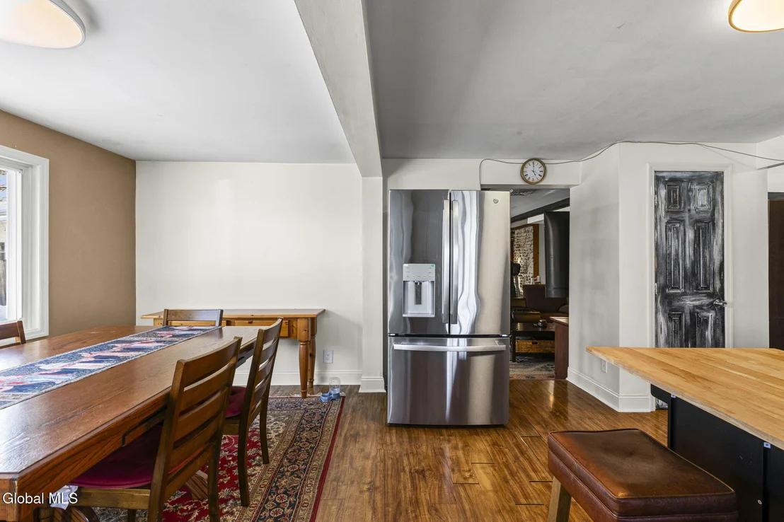 Photo of 4 Valleyview Avenue