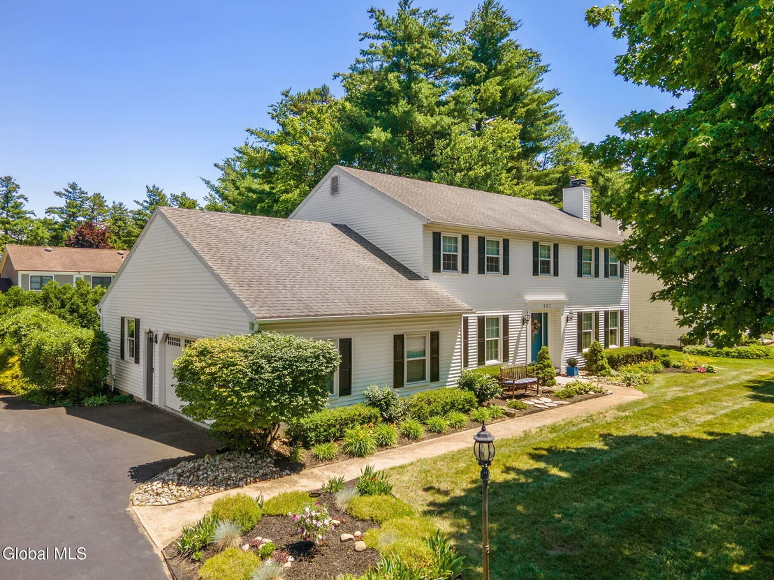 Photo of 607 Salvia Lane