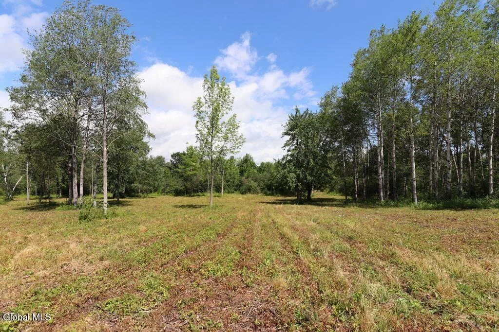 Photo of 468 Middle Road