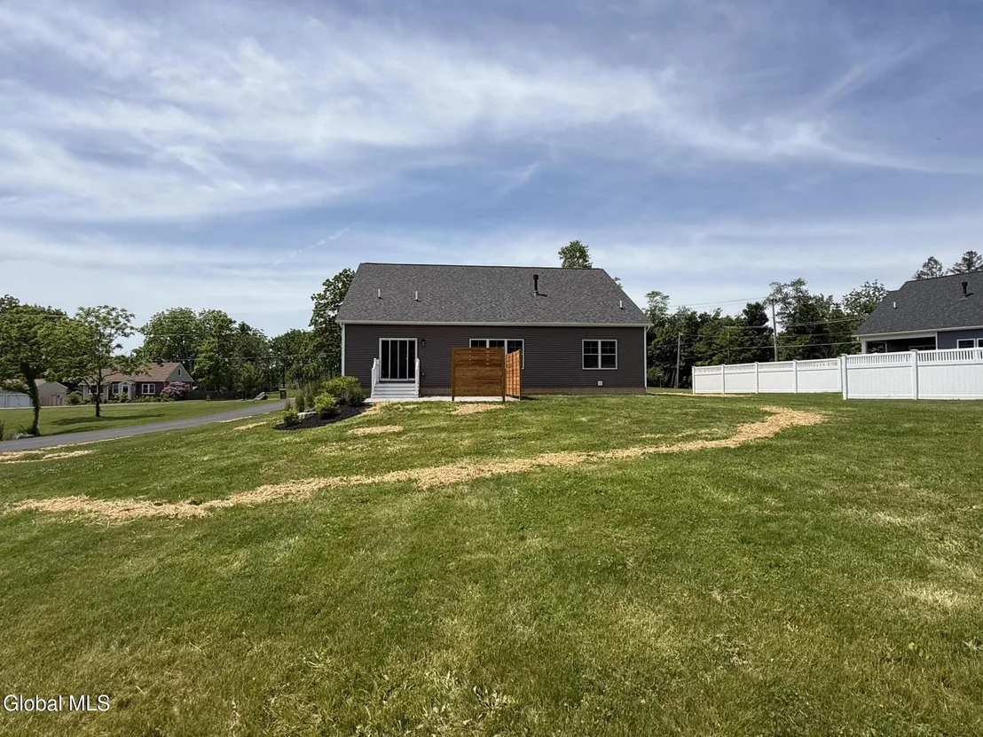 Photo of 2802 Phillips Road