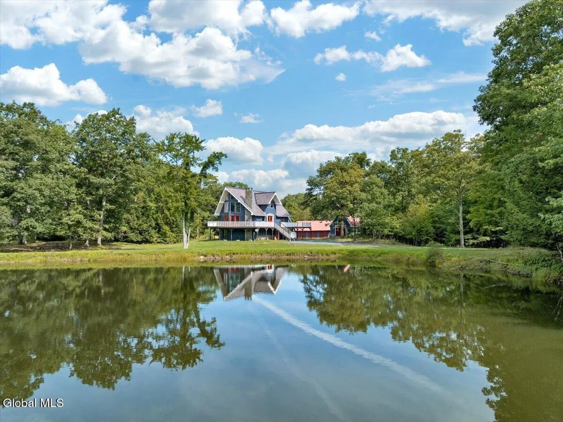 Photo of 200 Wicked Hollow Way