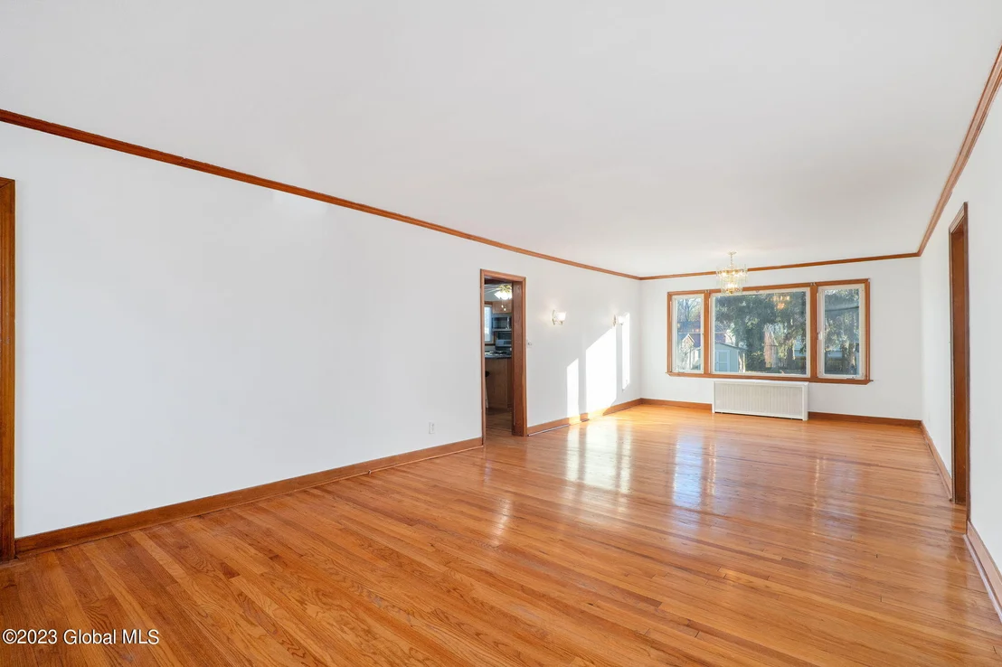 Photo of 41 Bayberry Road
