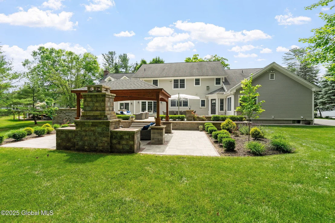Photo of 428 Ridgehill Road