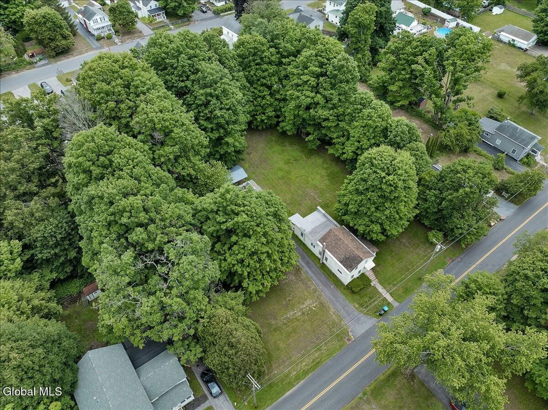 Photo of 60 Maple Avenue