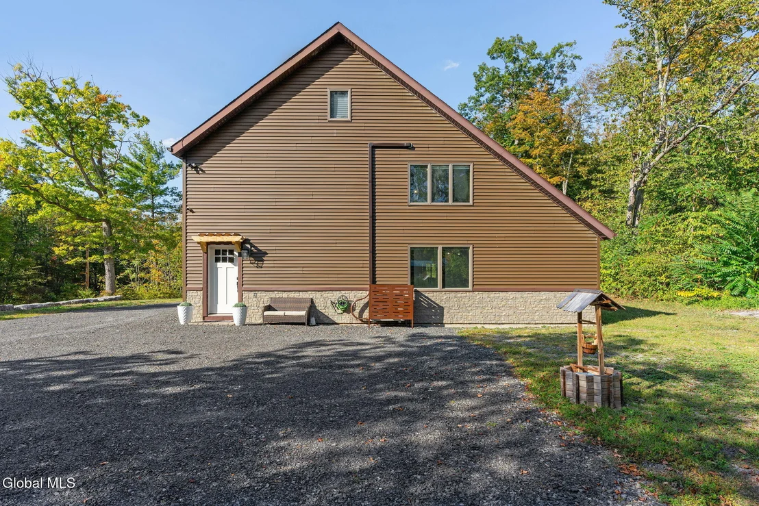 Photo of 522 Starr Road