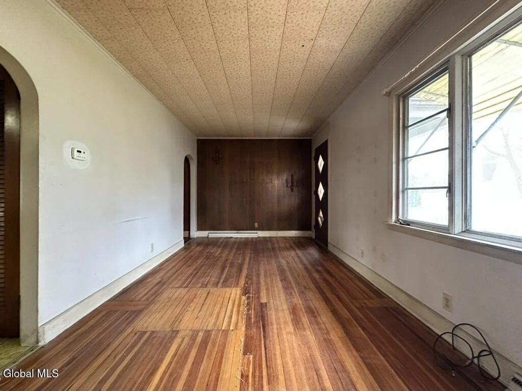 Photo of 382 Ballston Road