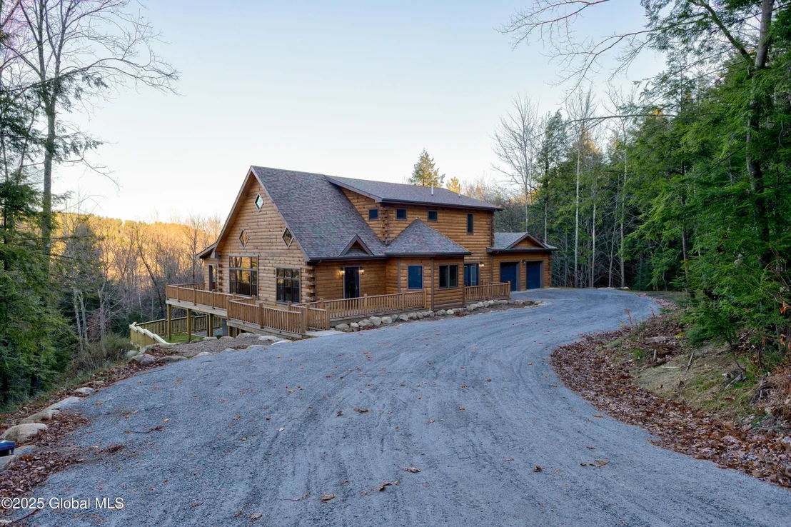 Photo of 9 Spring Woods