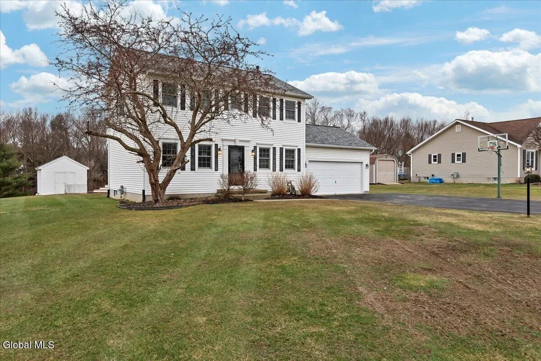 Photo of 128 Horizon Boulevard