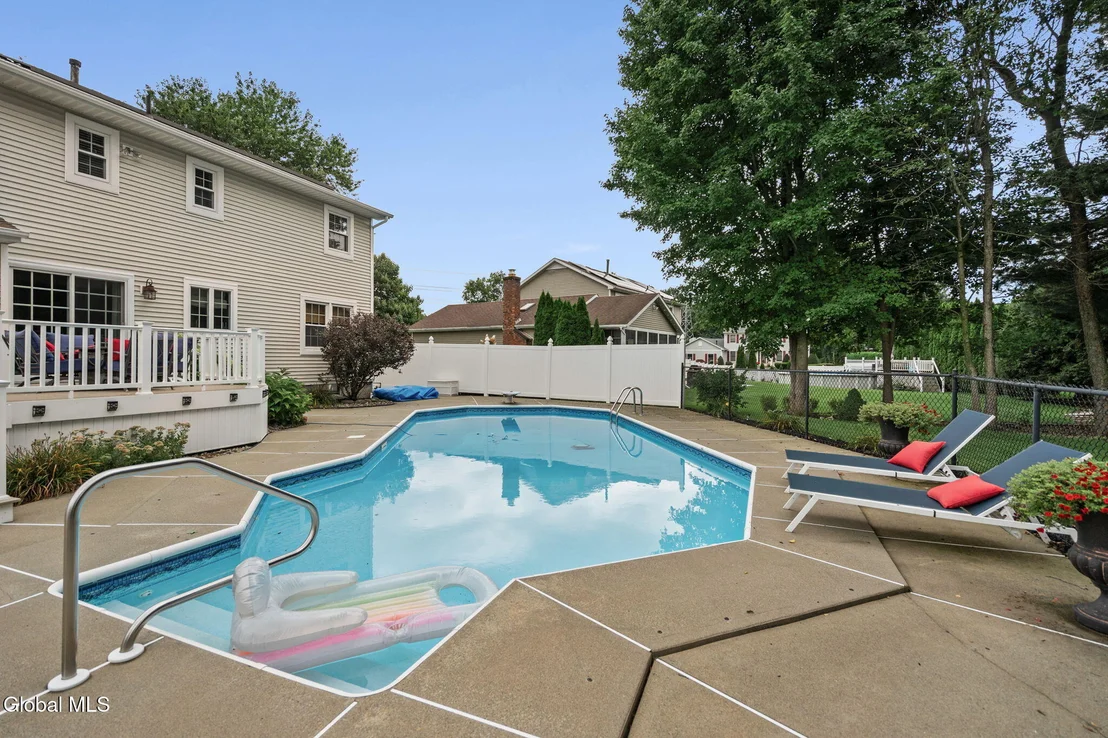 Photo of 313 Debbie Drive