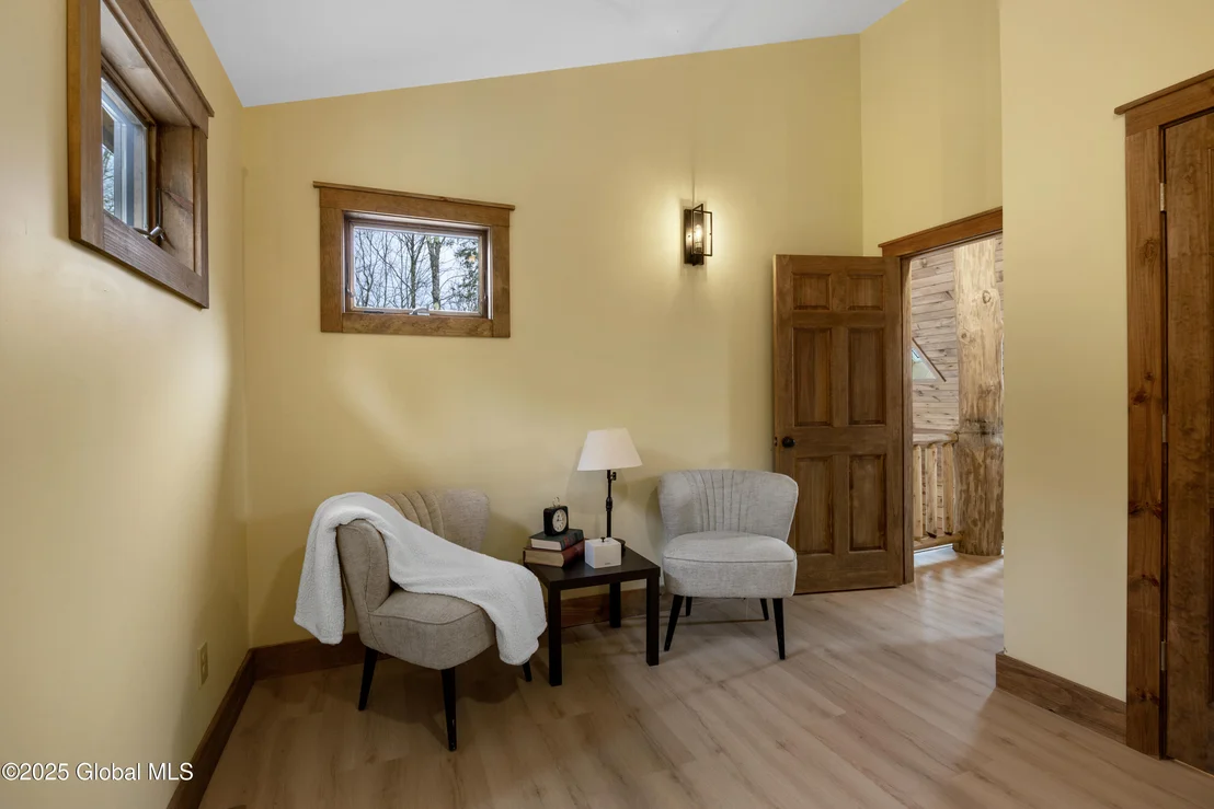 Photo of 9 Spring Woods