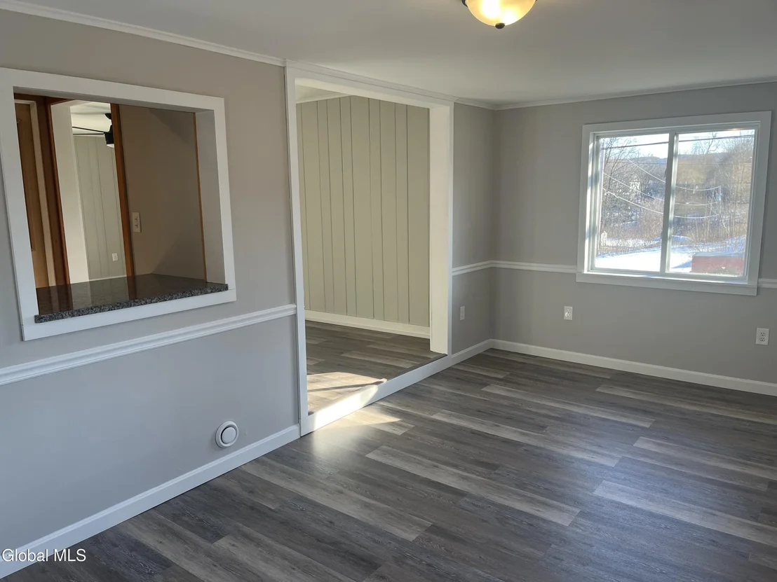 Photo of 41 Saint Claire Street