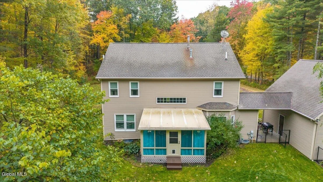 Photo of 74 Putnam Road