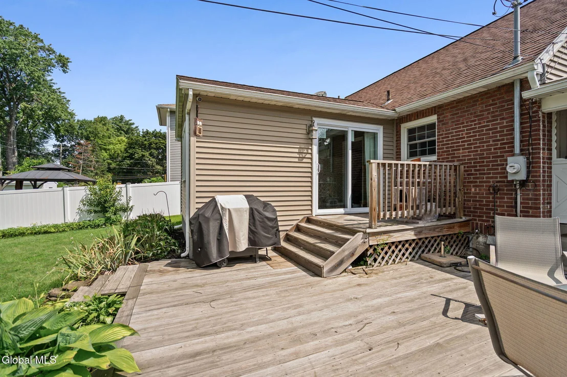 Photo of 1309 Sumner Avenue