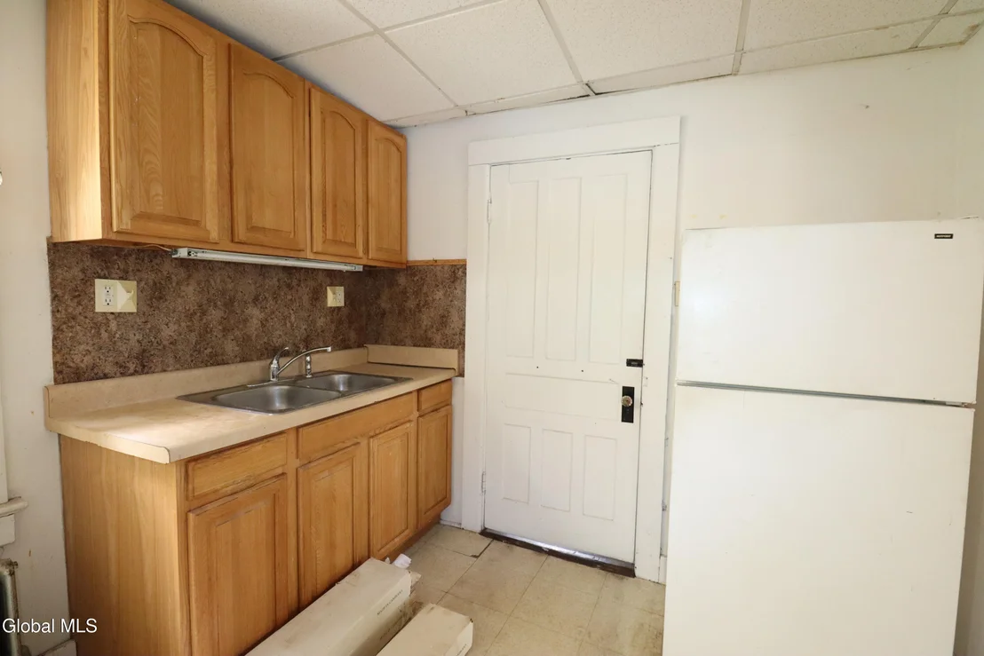 Photo of 10 Daggett Terrace