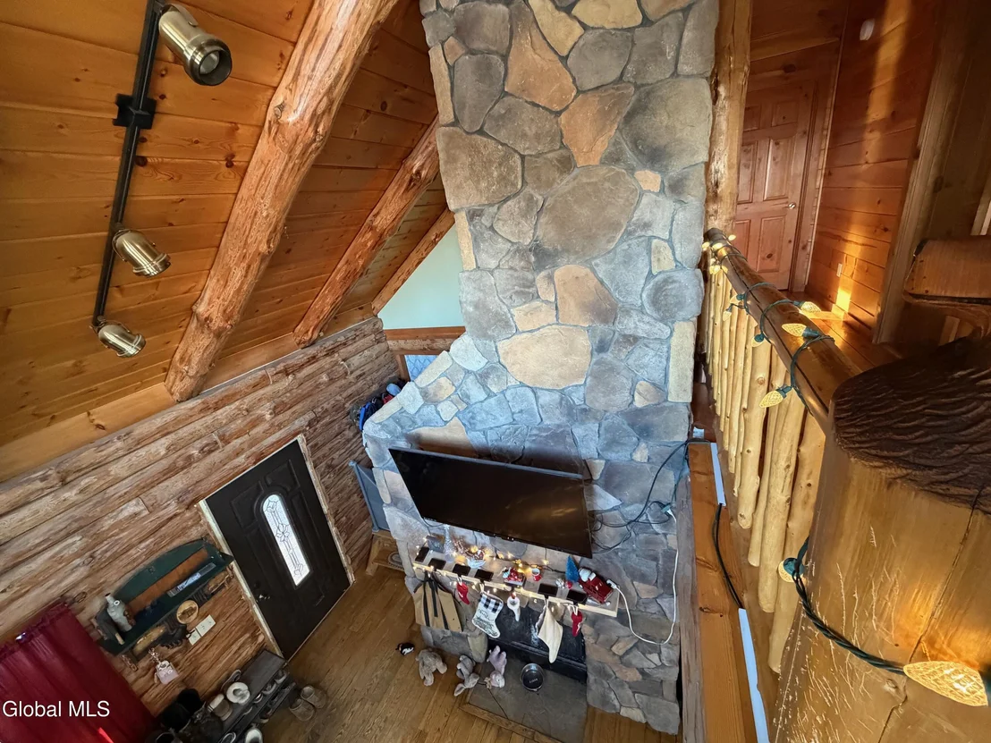 Photo of 75 Forest Way