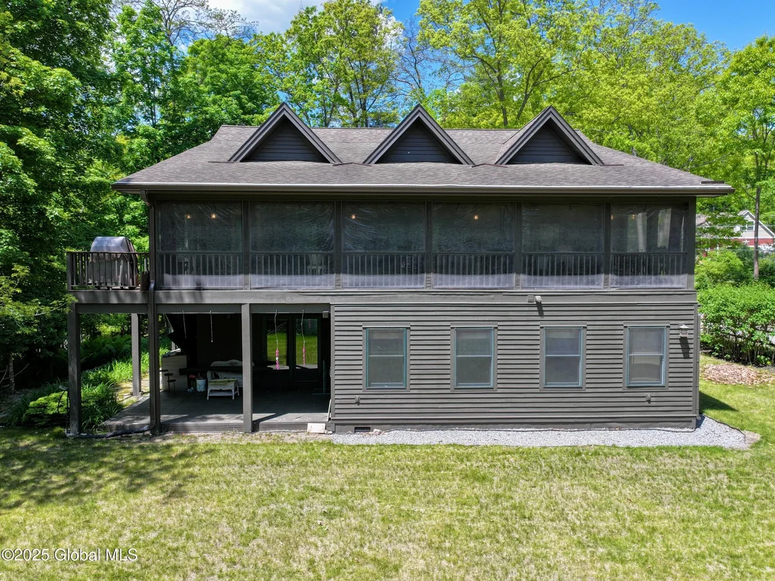 Photo of 44 Overbrook Road