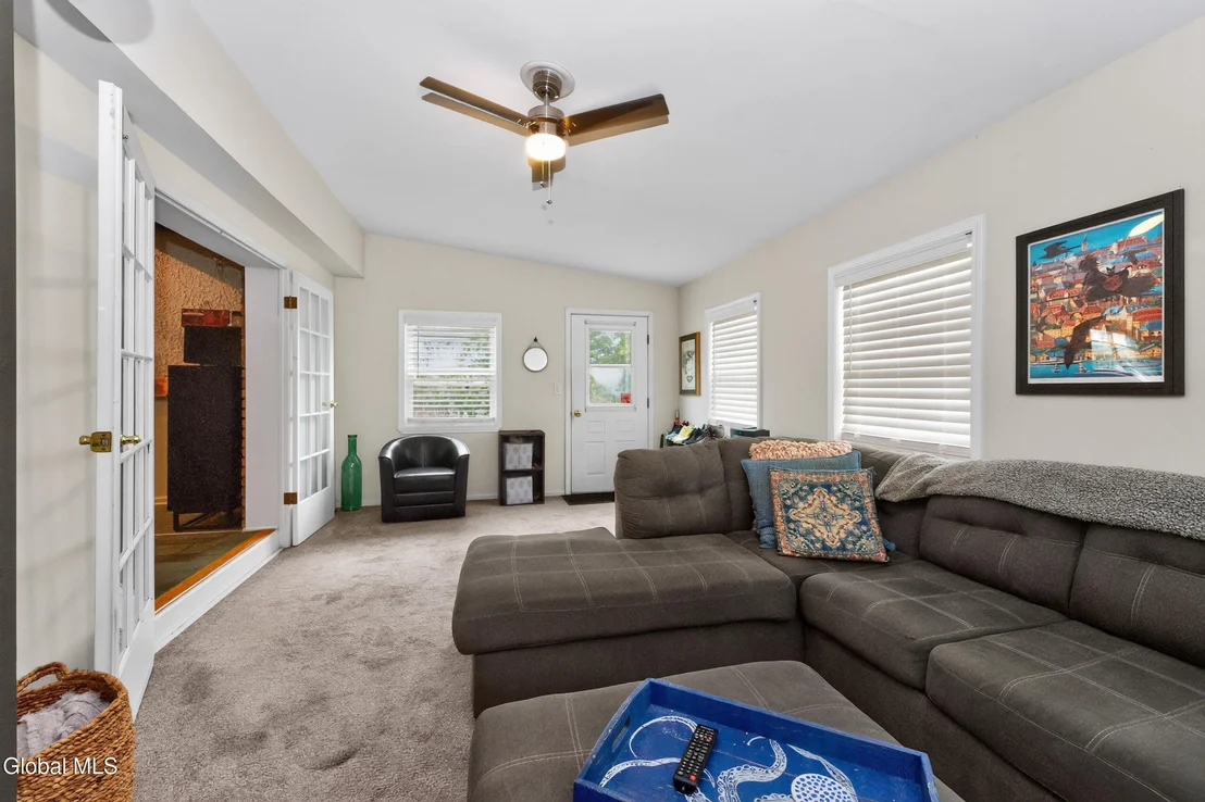 Photo of 341 Princetown Road