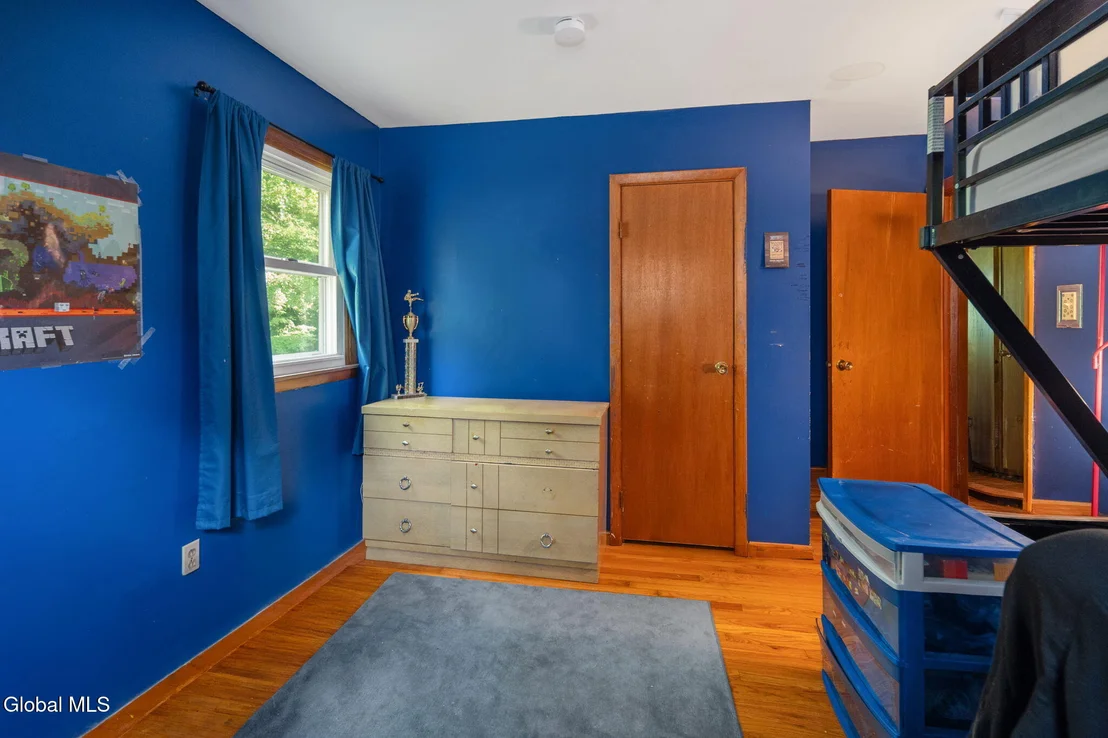 Photo of 1358 Maple Hill Road