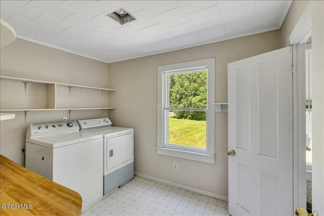 Photo of 60 Maple Avenue