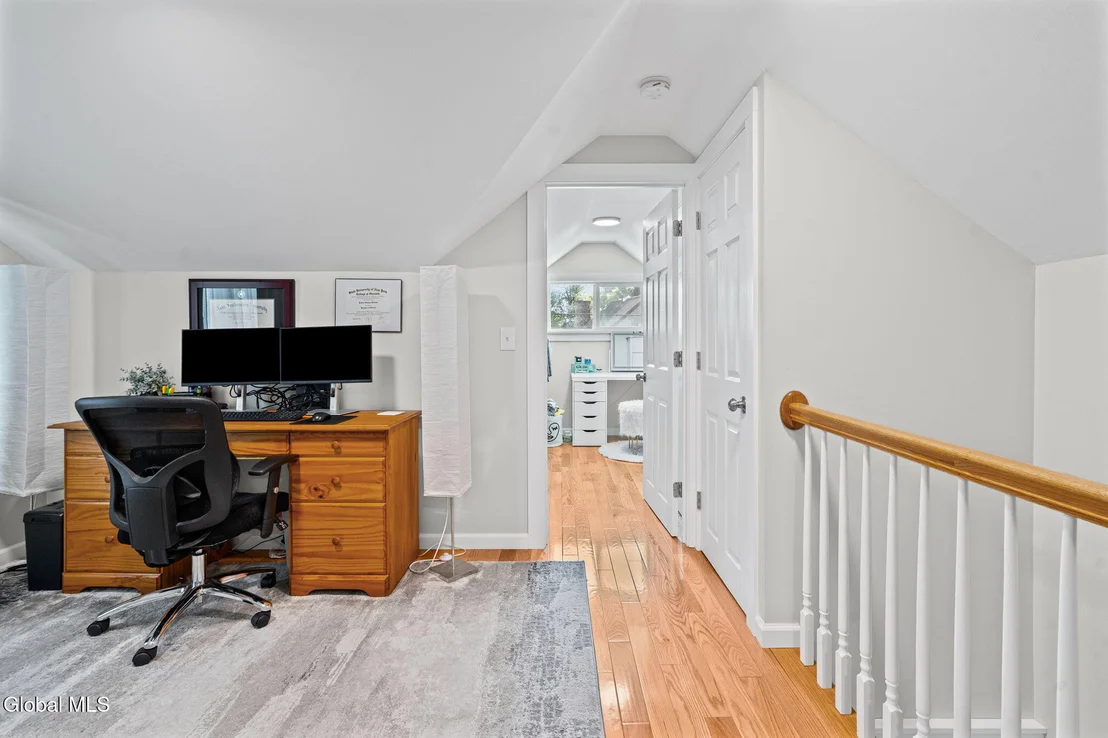 Photo of 370 Princetown Road