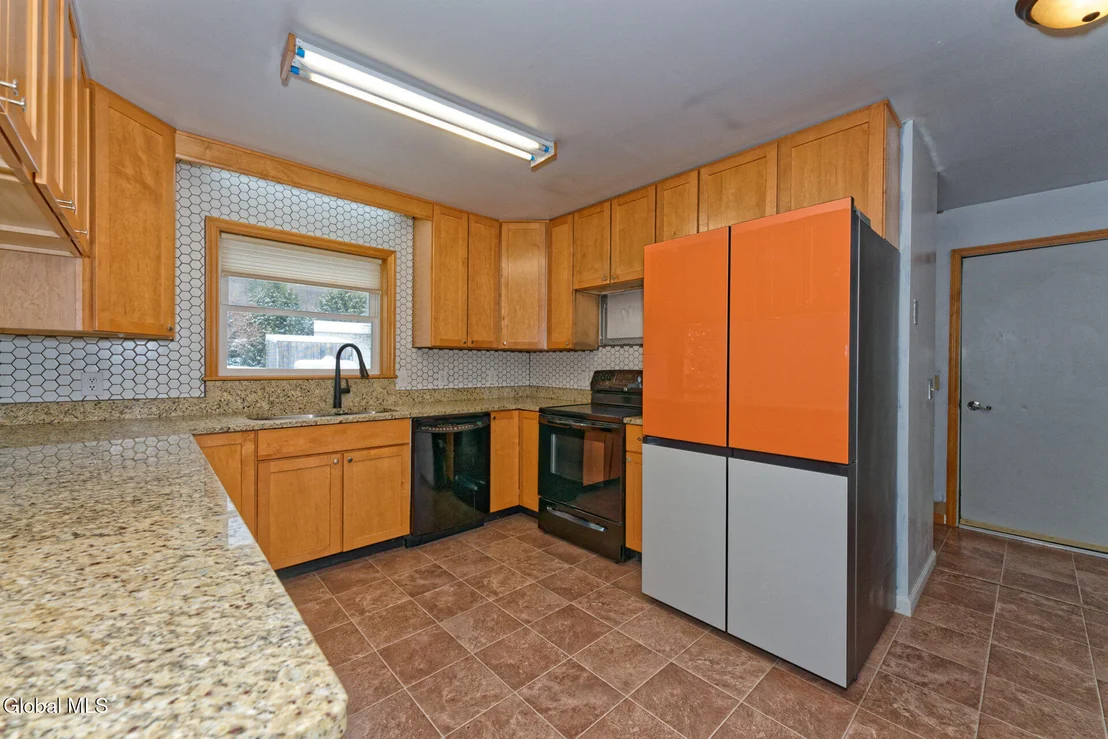 Photo of 44 Allen Road