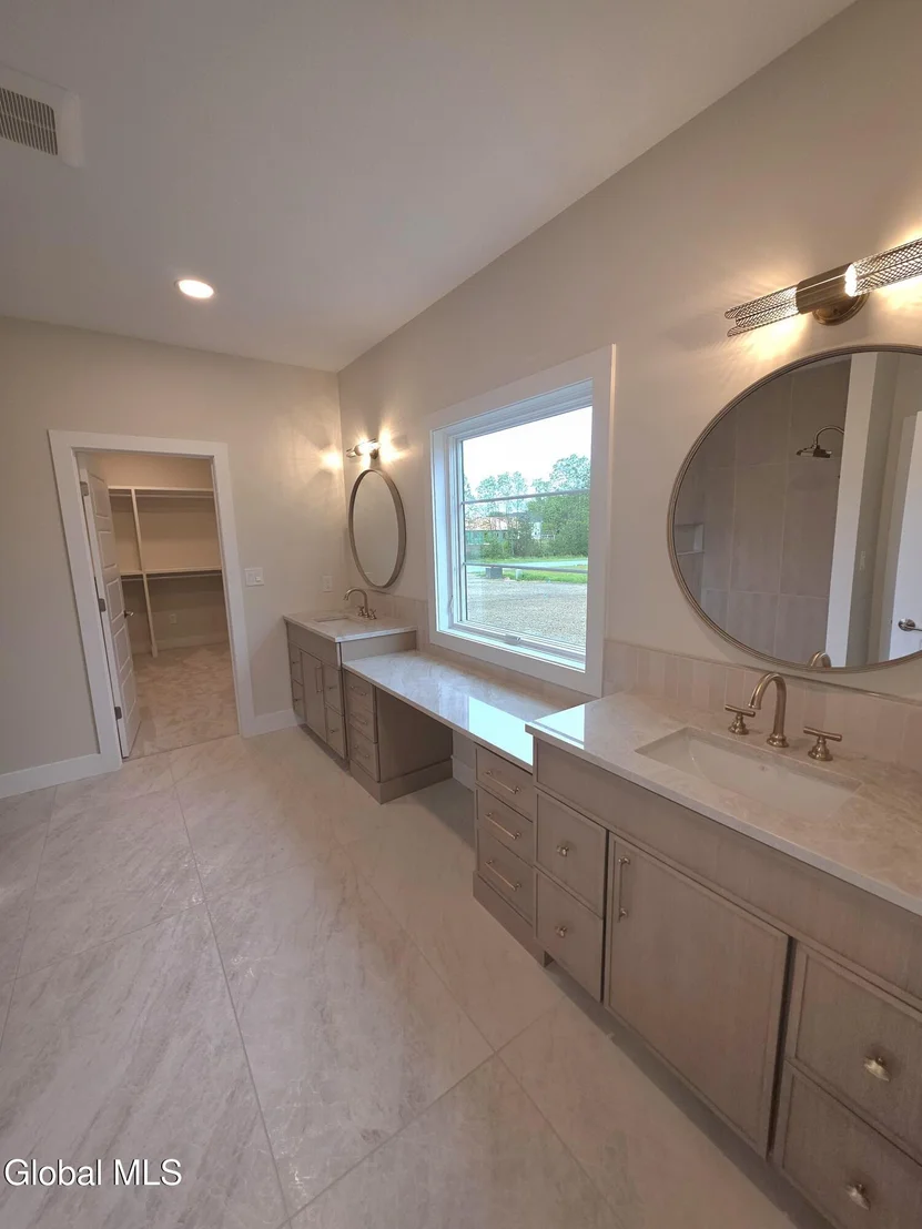 Photo of 4 Faulkner Drive