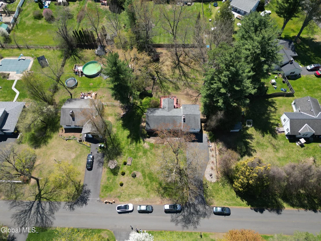 Photo of 141 Birchwood Drive