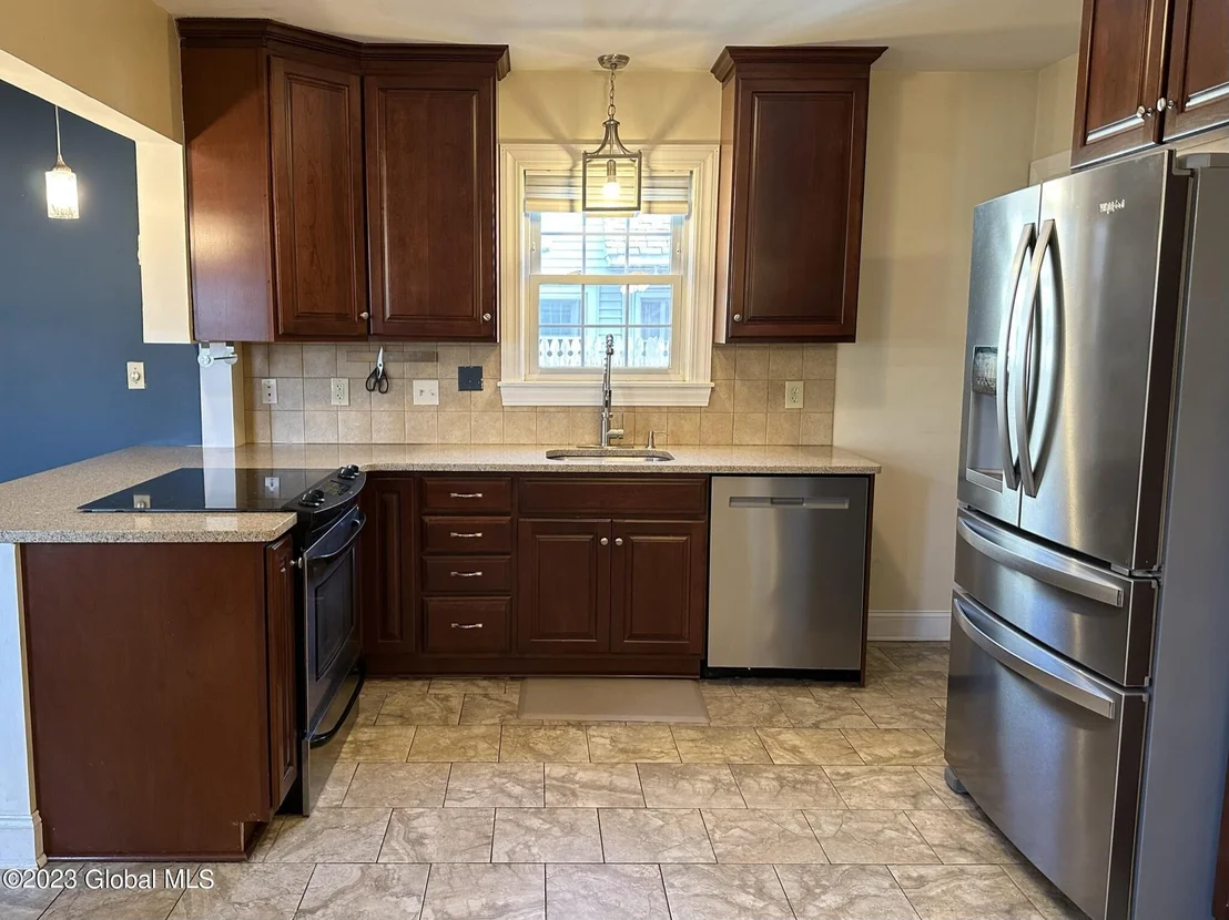 Photo of 14 Berncliff Avenue