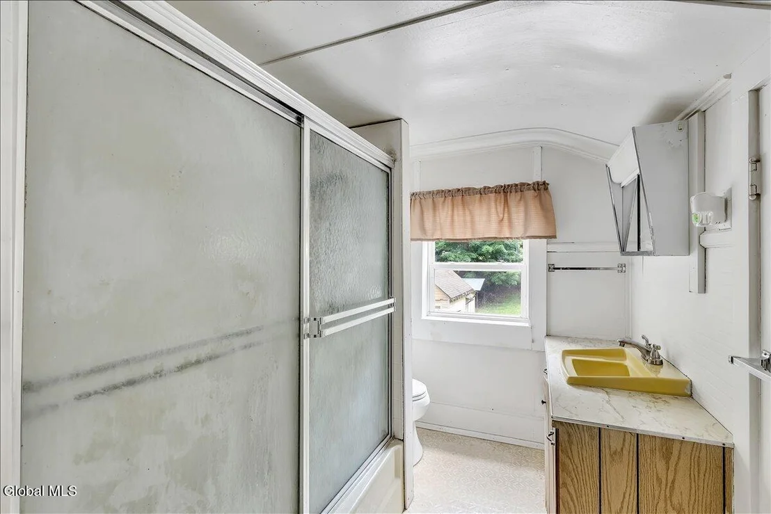 Photo of 60 Maple Avenue
