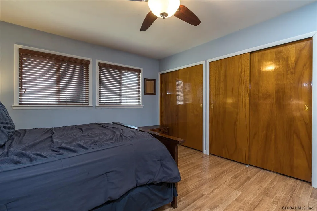 Photo of 2391 BROOKVIEW Road