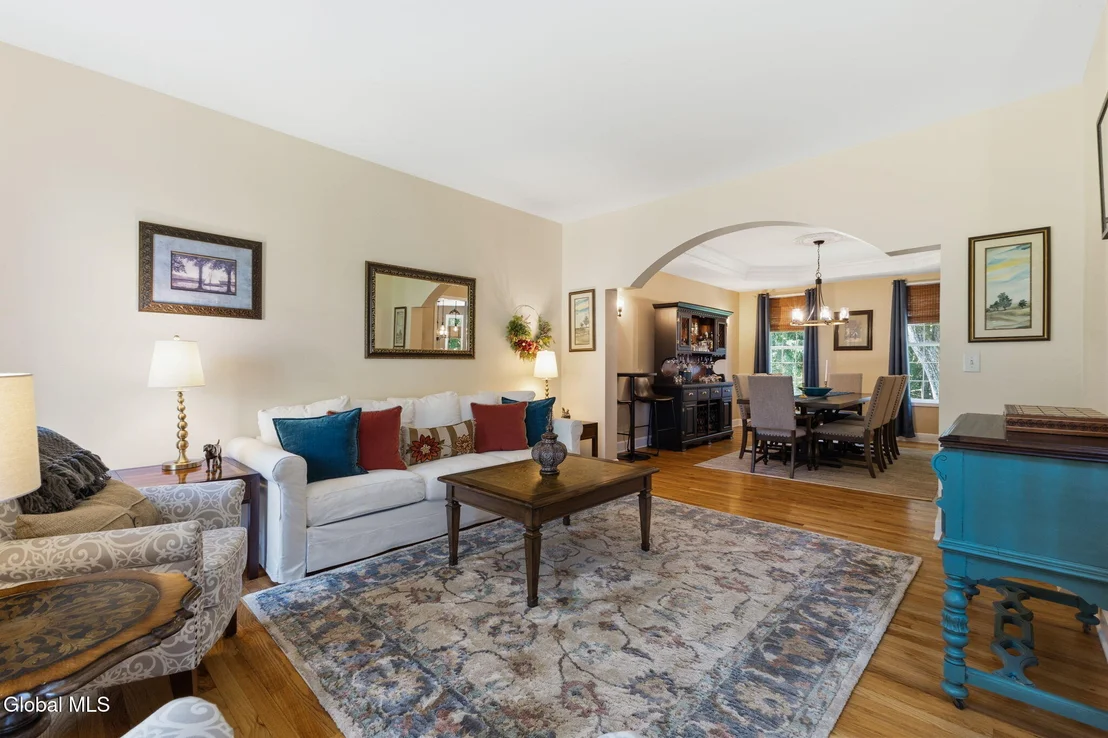Photo of 46 Mann Boulevard