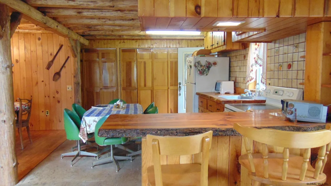 Photo of 889 KEYSERKILL Road