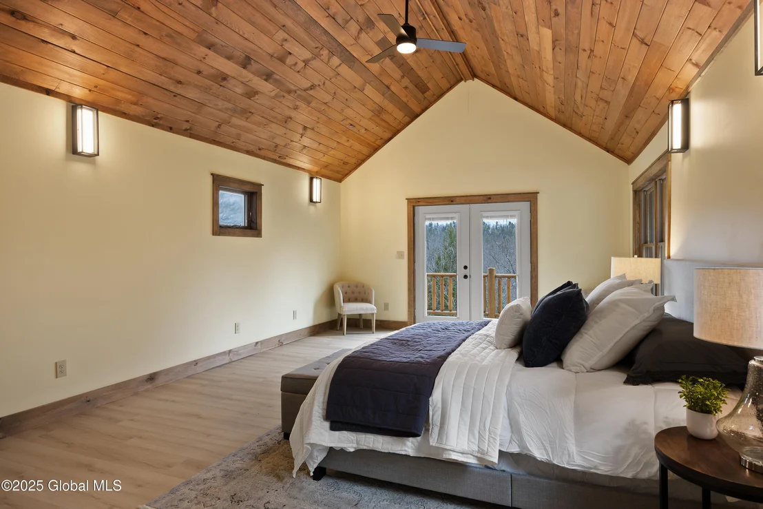Photo of 9 Spring Woods