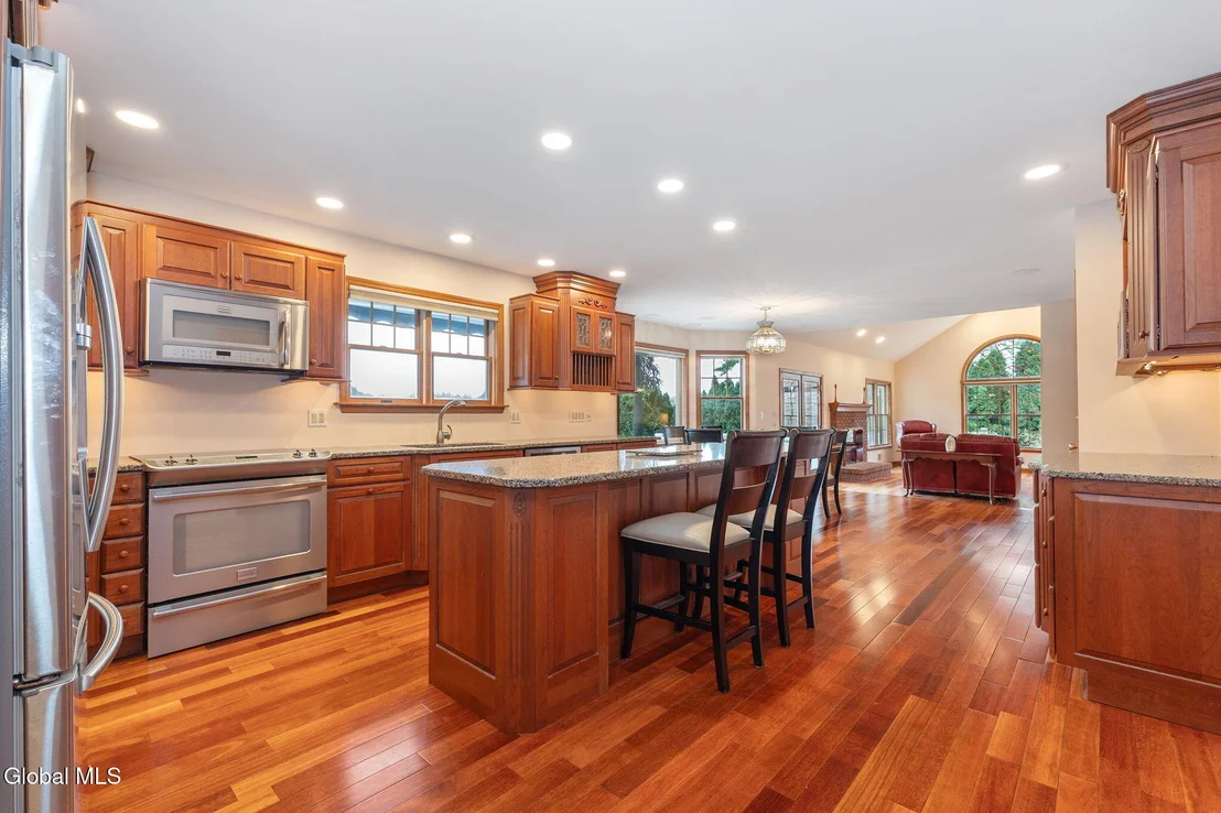 Photo of 3079 New Williamsburg Drive