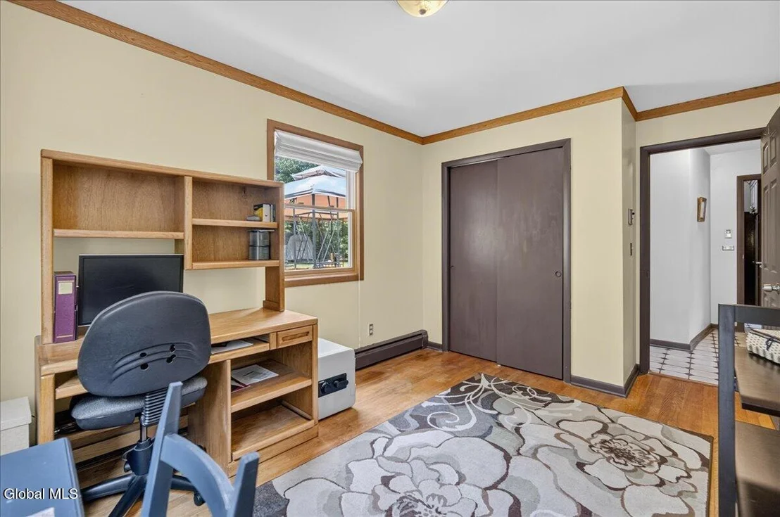 Photo of 5 Thunderbird Drive