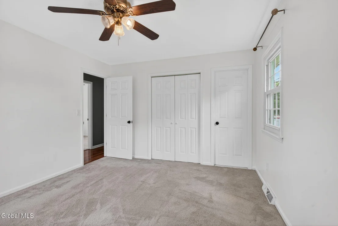 Photo of 19 Midway Drive