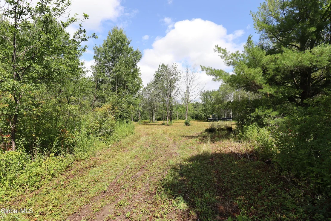 Photo of 468 Middle Road