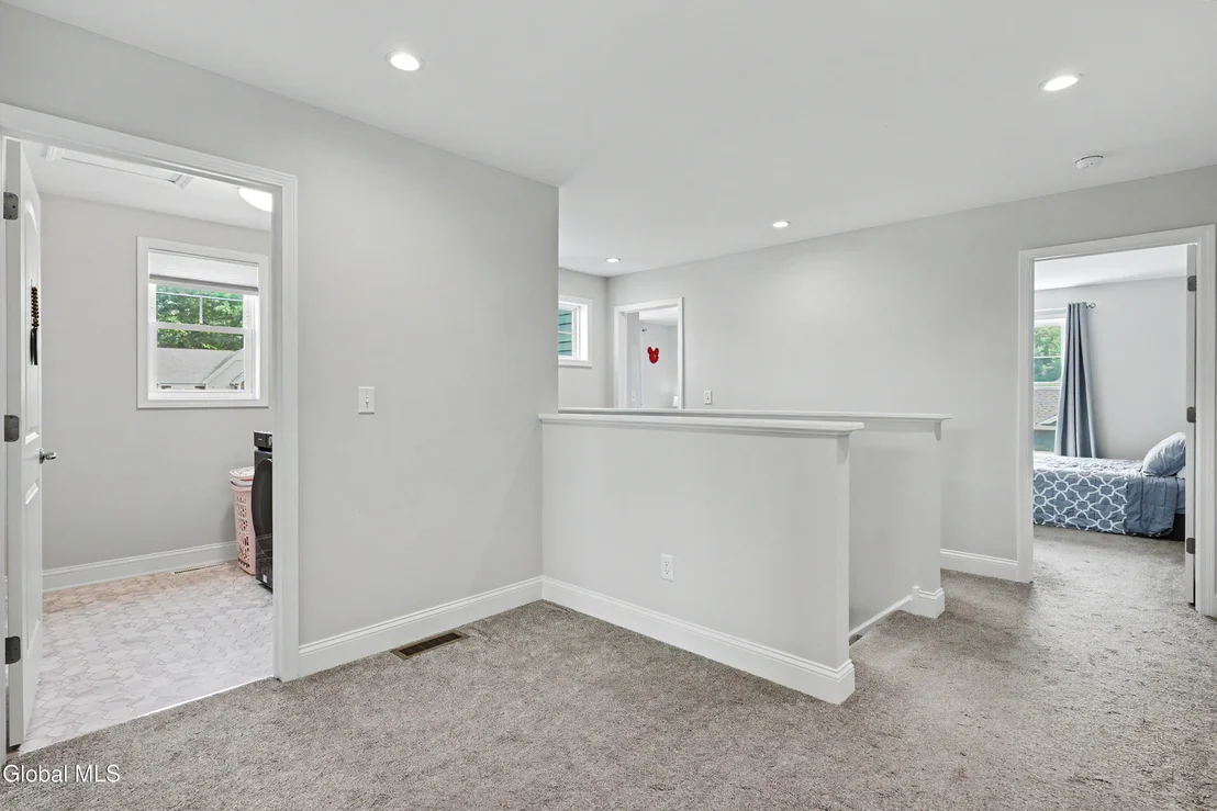 Photo of 30 Greenbrier Way