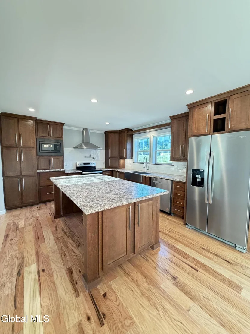 Photo of 56 Outlet Drive