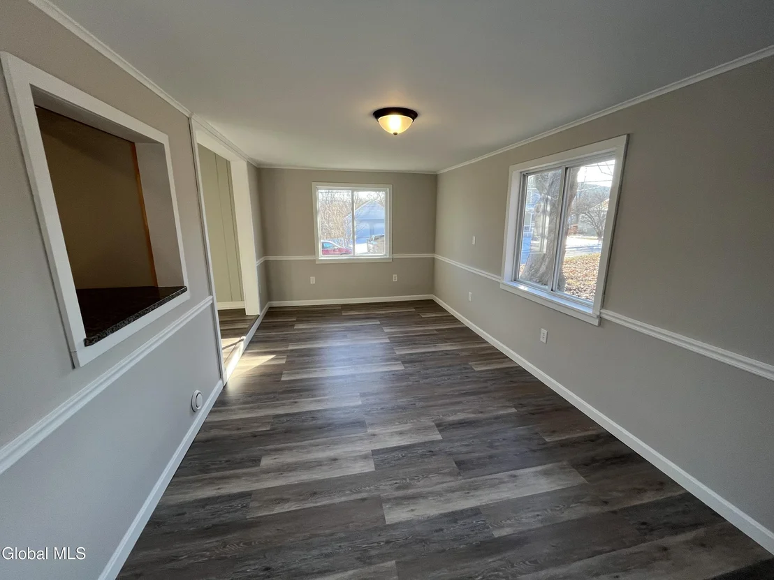 Photo of 41 Saint Claire Street