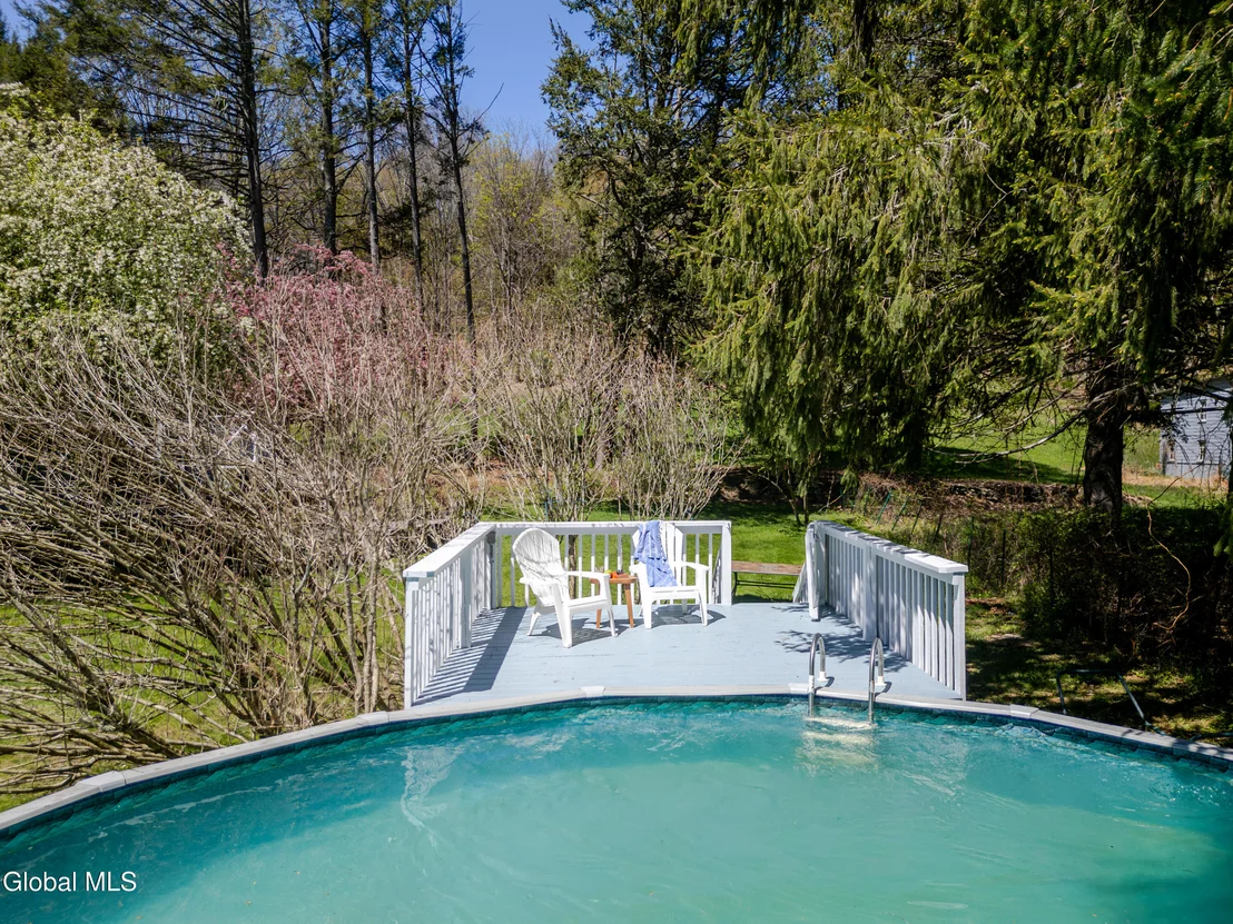 Photo of 330 Pine Bush Road