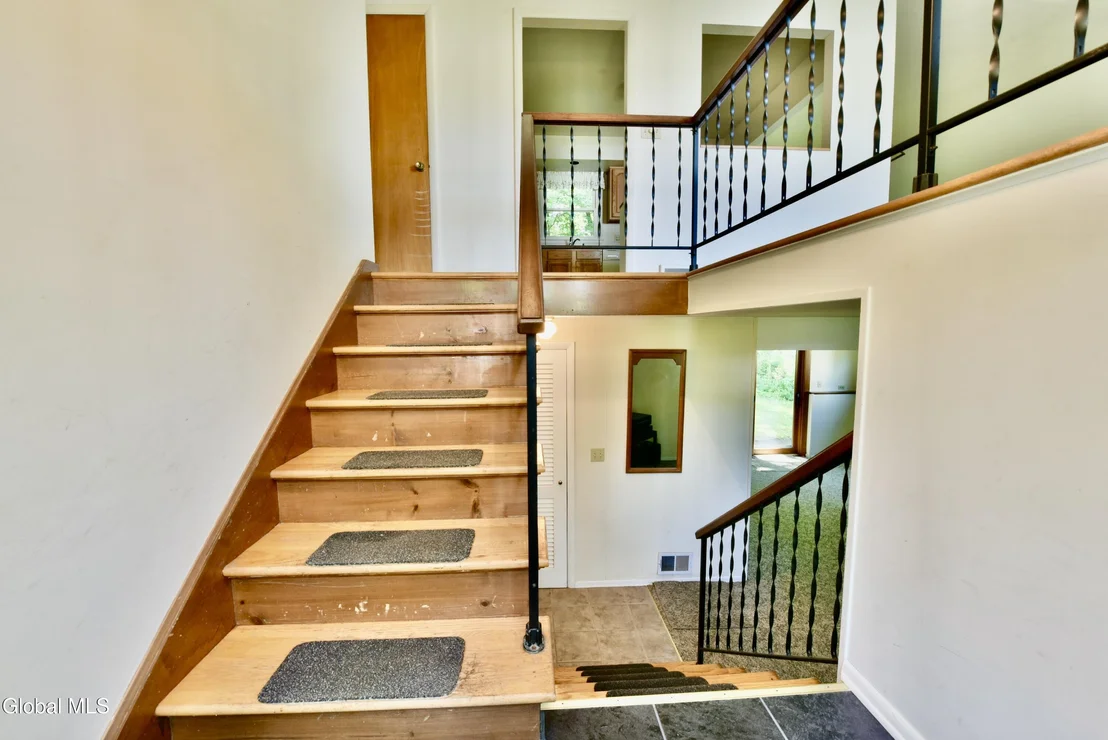 Photo of 4 Cedar Court