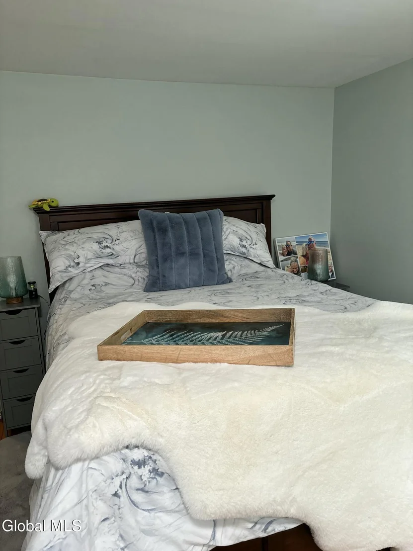 Photo of L27.112 King Road